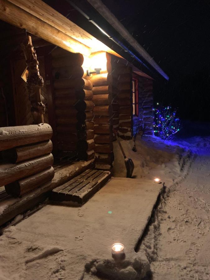 Johansens Hytteutleie Tana Exterior foto